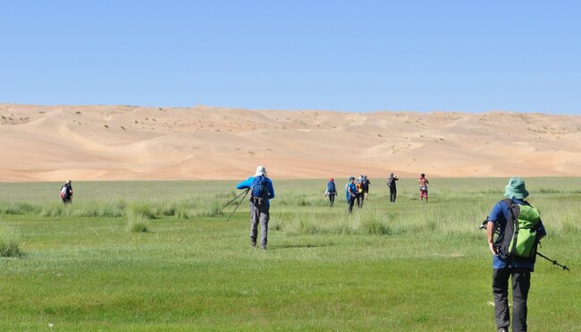 Wanderung zum Dünenfeld Mongol Els