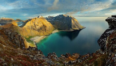 Lofoten shutterstock_246919327