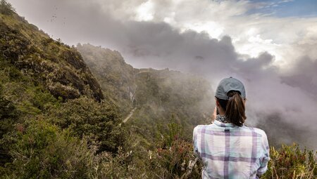 Majestic Peru & Galapagos Cruise (Grand Queen Beatriz) 