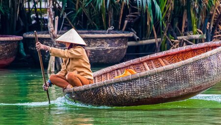 Bayon:Vietnam & Kambodscha