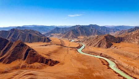 Durch weite Steppe und die Wüste Gobi