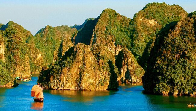 Halong:Vietnam