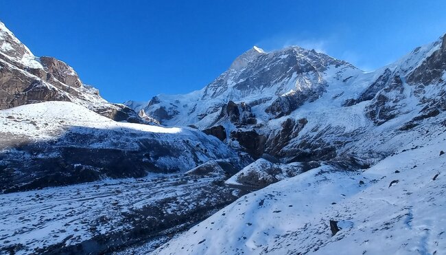 Makalu Base Camp Trekking