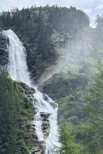 Stuibenfall auf der Wanderroute Oberstdorf-Meran