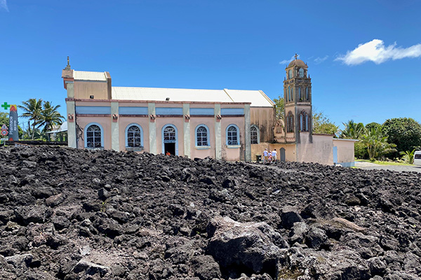 Kirche Notre Dame des Laves in Saint-Rose, La Réunion