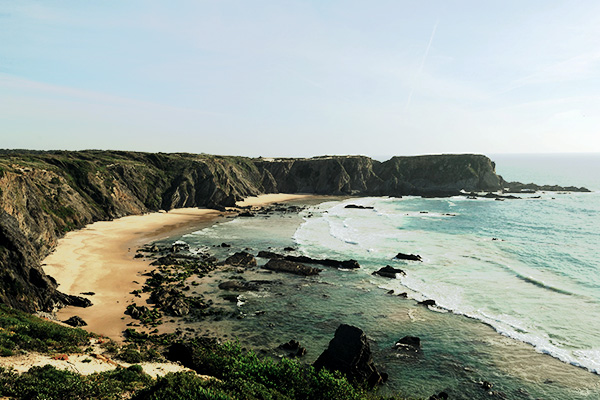 Strand am Fischerpfad, Portugal